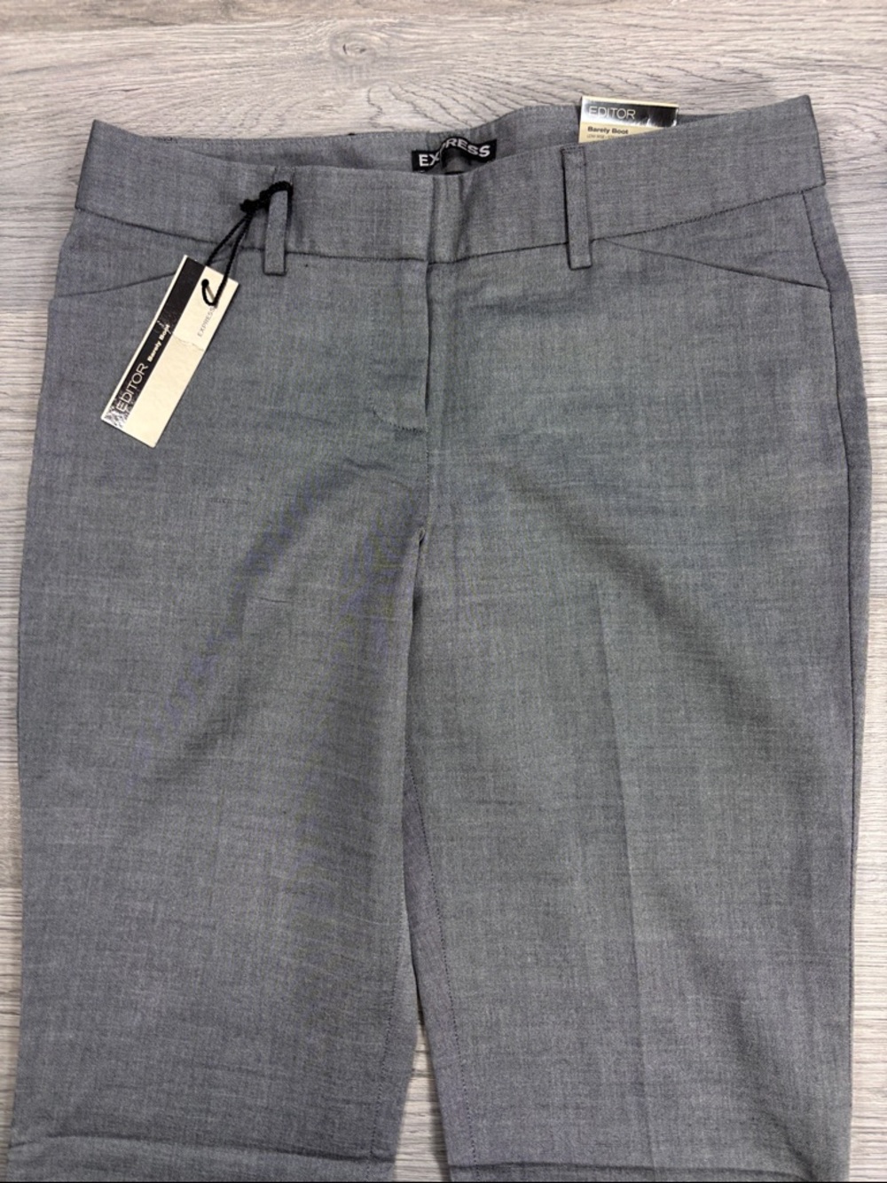 Express Editor Barely Boot Gray Pants - 2 Short NWT - Picture 2 of 7
